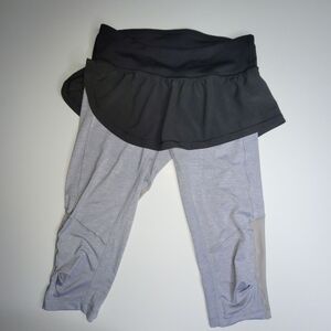 Lululemon cropped leggings with skirt size 6